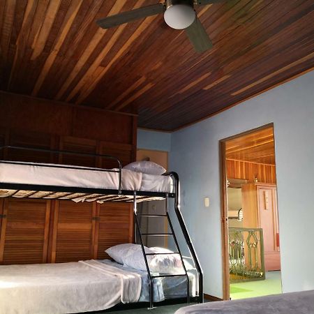 Bed and Breakfast Vida Tropical Алахуэла Экстерьер фото