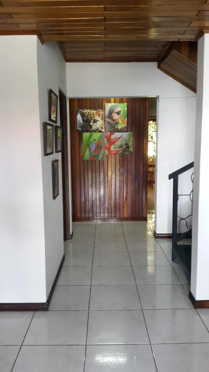 Bed and Breakfast Vida Tropical Алахуэла Экстерьер фото